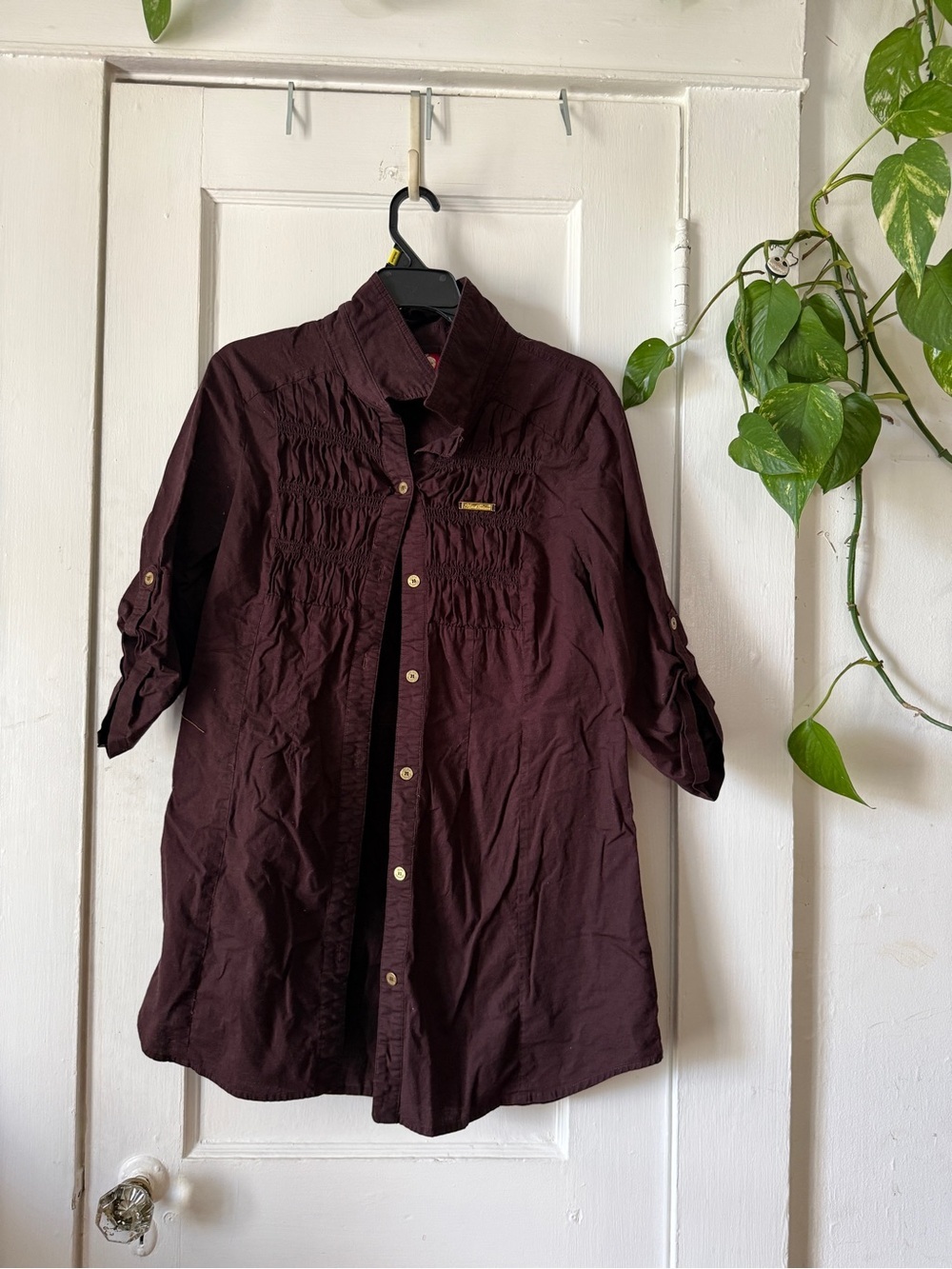 Apple Bottoms women’s Dark brown Button-Down Shirt with Gathered Chest